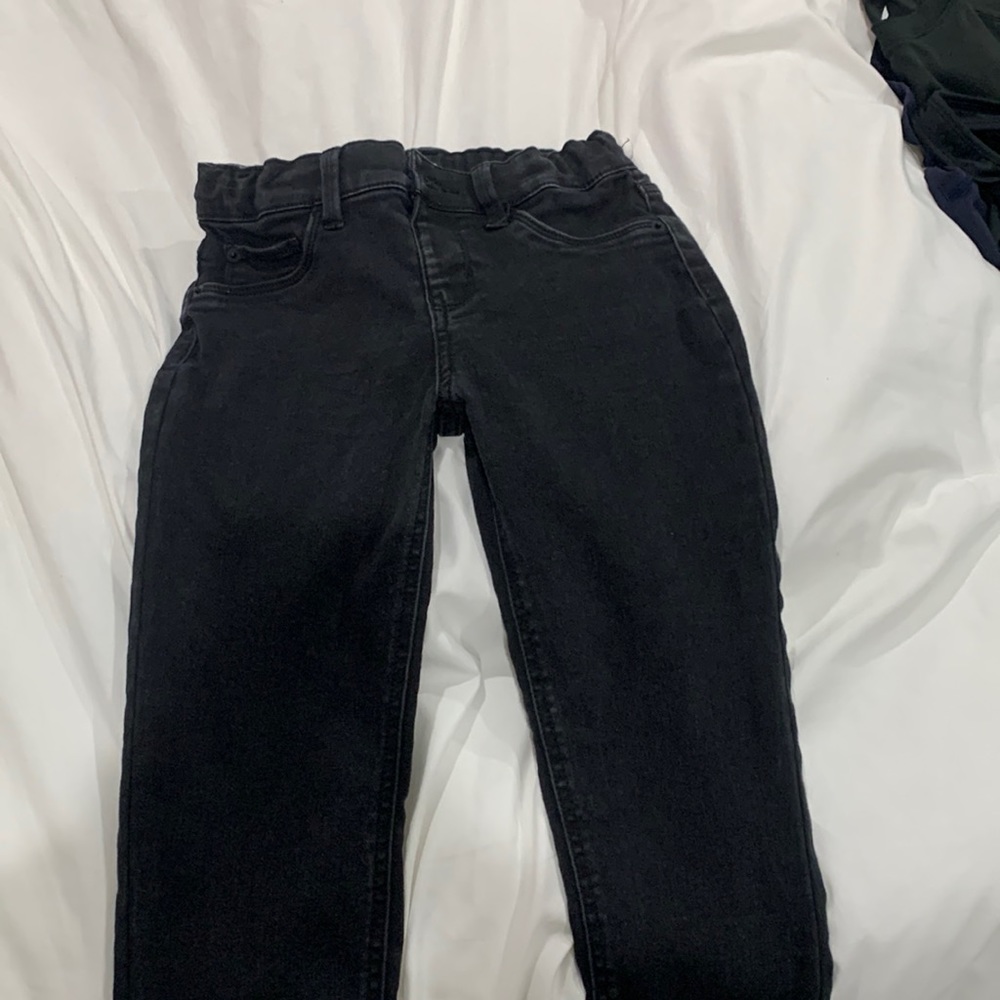 Once worn black JCPenney jegging. Size 10